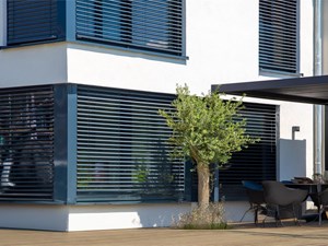 3 ventajas de las persianas de aluminio frente a las de plástico