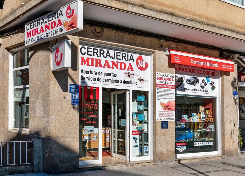 Descubra nuestros cursos de cerrajería, cajas fuertes y reparación de mandos