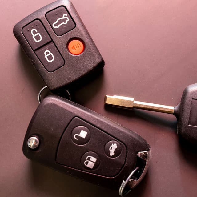 Duplicado de llaves de coche y mandos en Vigo
