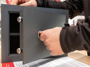 ¿Qué hacer si ha olvidado la combinación o perdido la llave de su caja fuerte?